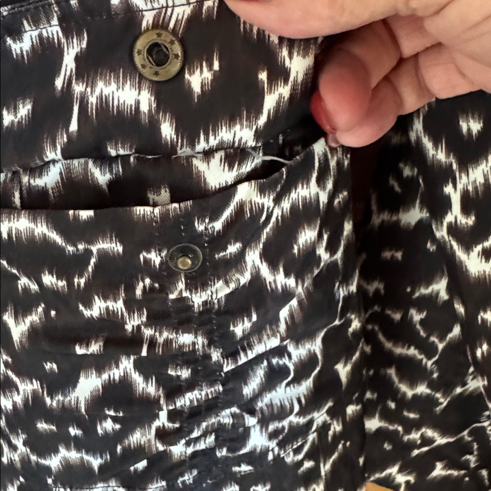 Laura Ashley Black and Cream Patterned Blazer - Picture 5 of 5